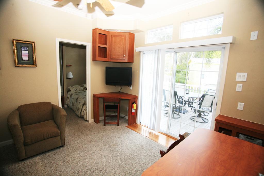 Tropical Palms Resort & Campground Kissimmee Buitenkant foto