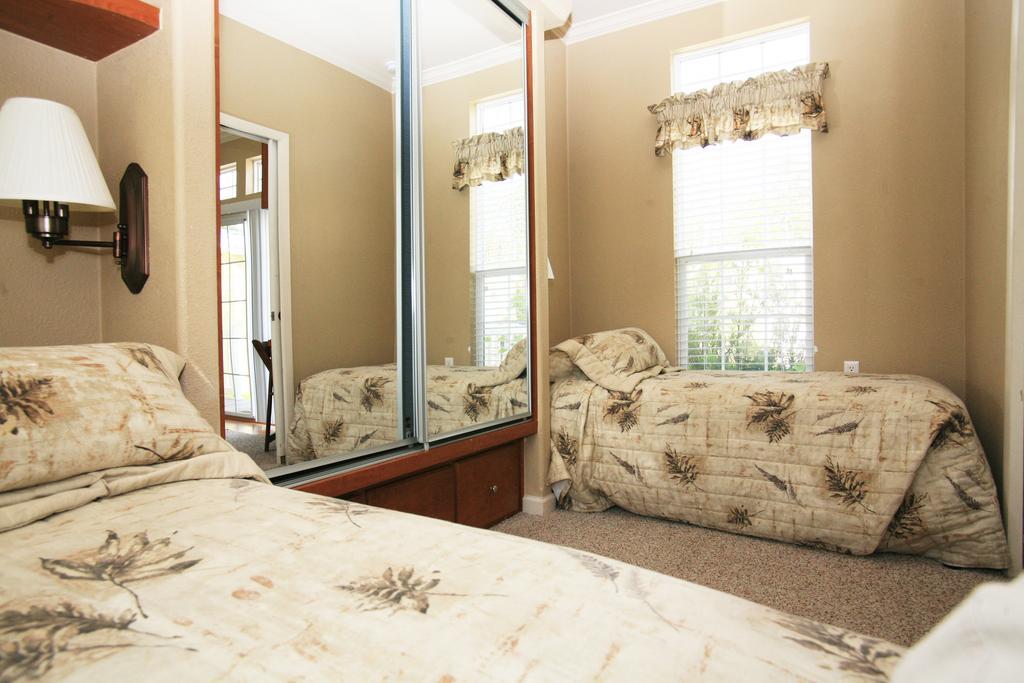 Tropical Palms Resort & Campground Kissimmee Buitenkant foto